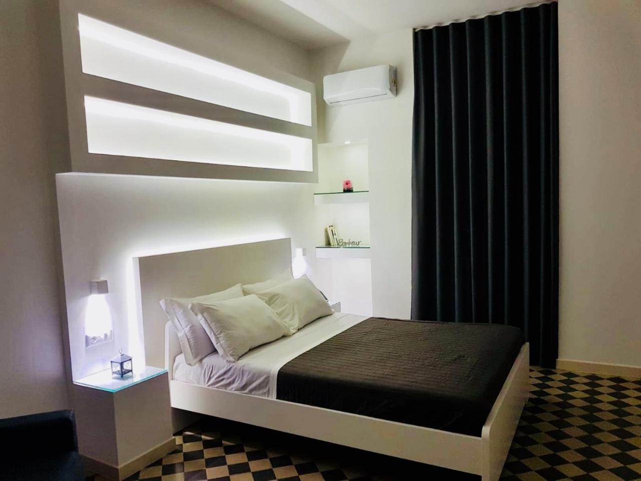 Villa Adelaide Suite & Room Torre A Mare Exterior photo
